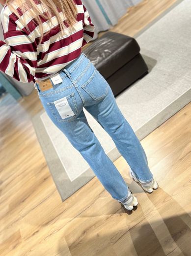 Immagine di JEANS NICE SLIM STRAIGHT MID WAIST