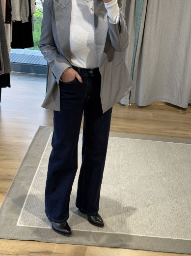 Immagine di JEANS BLUE DRITTO