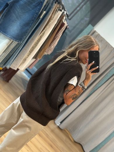 Immagine di GILET IN MAGLIA