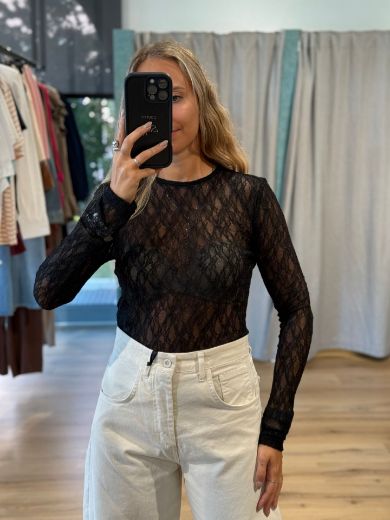 Immagine di TOP IN PIZZO TESSY