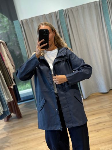 Immagine di RAINCOAT CORTO - Disponibile in BORDEAUX, BLU, TIFFANY