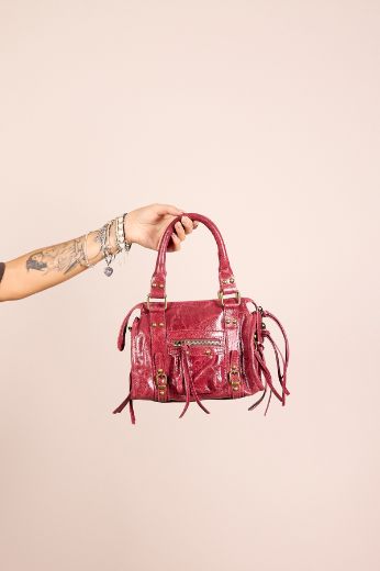 Immagine di BORSA IN PELLE CITY BAG MINI - Disponibile in BLU JEANS, BLU ELETTRICO, BLU SCURO, MARRONE, NERO, FUCSIA, AZZURRO, VERDE, GRIGIO, BORDEAUX, TAUPE, CUOIO, BLU NOTTE, VERDE BOTTIGLIA