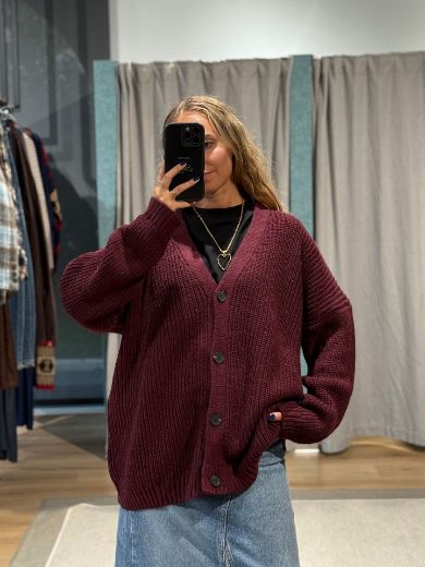 Immagine di CARDIGAN OVER IN MAGLIA - Disponibile in MARRONE, BORDEAUX