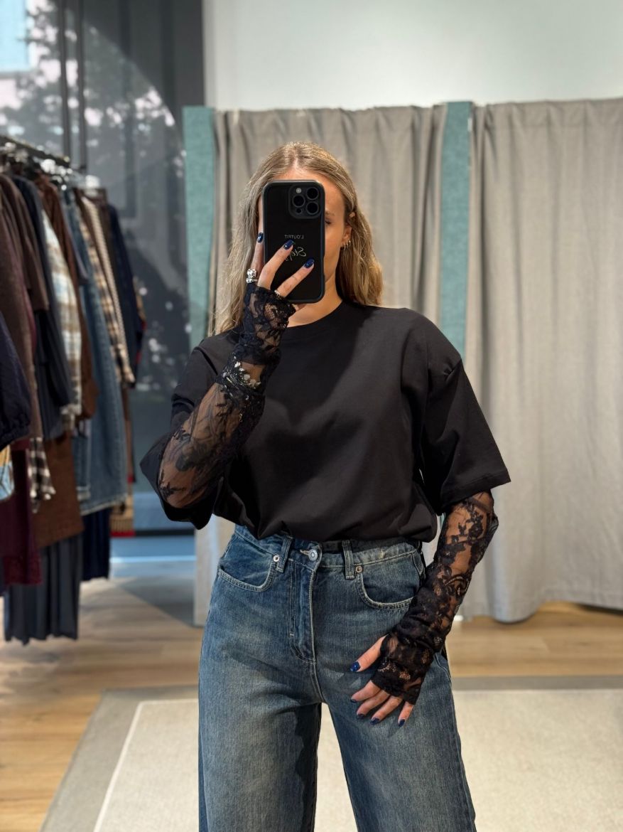 Immagine di T-SHIRT OVER MANICA PIZZO - Disponibile in NERO, MARRONE