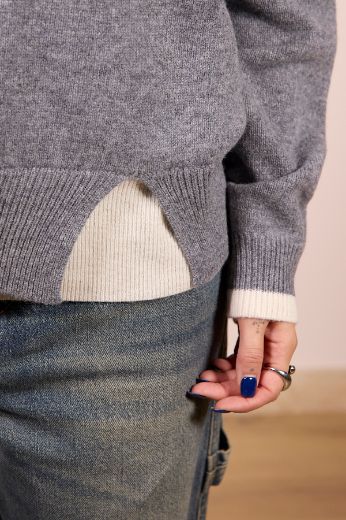 Immagine di MAGLIONE BICOLOR 100% LANA - Disponibile in MARRONE, PANNA, GRIGIO, BEIGE, GRIGIO SCURO, GRIGIO CHIARO, TAUPE