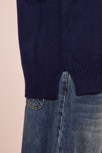 Immagine di MAGLIONE 100% LANA GIROCOLLO - Disponibile in MARRONE, GRIGIO, BLU, BEIGE SCURO, BEIGE CHIARO, PANNA, GRIGIO SCURO, GRIGIO CHIARO, TAUPE, AZZURRO