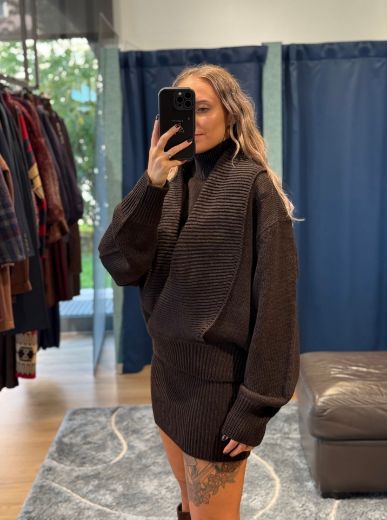 Immagine di PULLOVER ESTER - Disponibile in NERO, MARRONE, GRIGIO