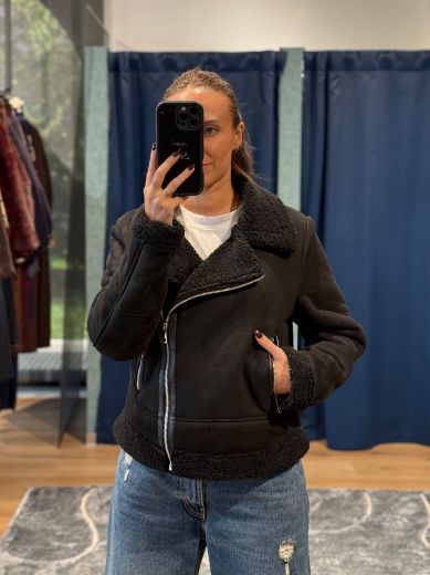 Immagine di MONTONE NERO