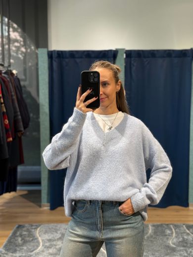 Immagine di MAGLIONE SCOLLO A V - Disponibile in VERDE, AZZURRO, ARANCIONE, ROSA, MARRONE