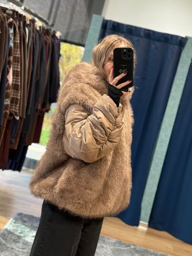 Immagine di BOMBER PELLICCIA - Disponibile in TAUPE, BEIGE