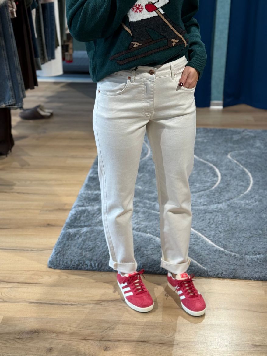 Immagine di JEANS BIANCO TAGLIO VIVO