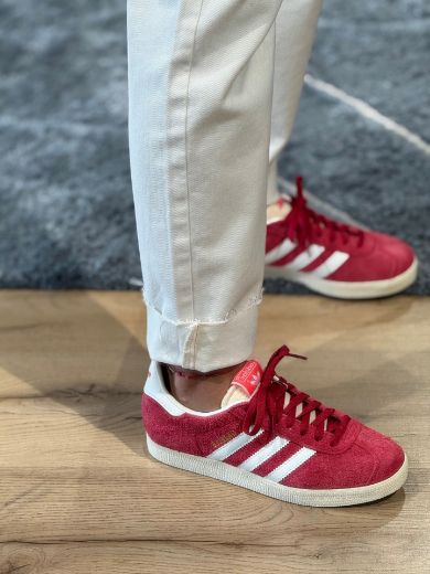 Immagine di JEANS BIANCO TAGLIO VIVO