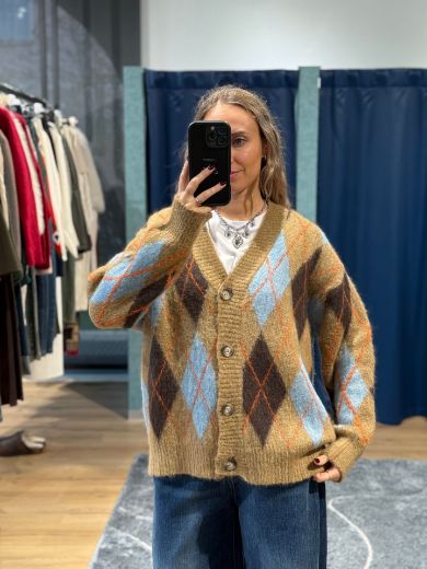 Immagine di CARDIGAN ROMBI - Disponibile in TAUPE, CAMMELLO