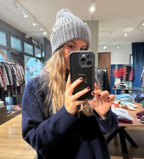 Immagine di BERRETTO ROTTURE - Disponibile in ROSSO, NERO, BIANCO, GRIGIO, BORDEAUX, MARRONE