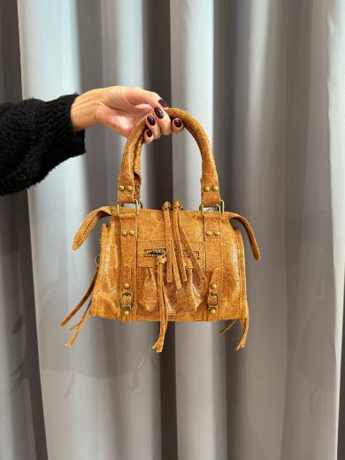 Immagine di BORSA IN PELLE CITY BAG MINI - Disponibile in BLU JEANS, BLU ELETTRICO, BLU SCURO, MARRONE, NERO, FUCSIA, AZZURRO, VERDE, GRIGIO, BORDEAUX, TAUPE, CUOIO, BLU NOTTE, VERDE BOTTIGLIA