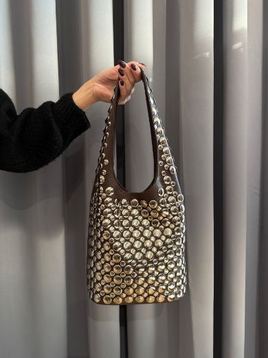 Immagine di BORSA BORCHIE PELLE