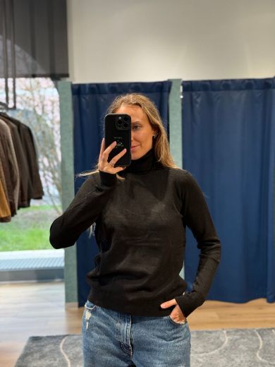 Immagine di DOLCEVITA VISCOSA BASIC - Disponibile in PANNA, NERO, MARRONE, GRIGIO, BORDEAUX