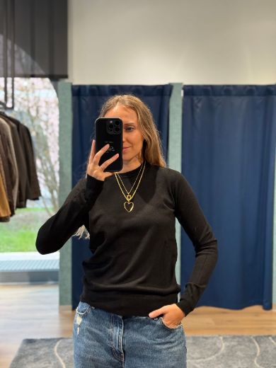 Immagine di MAGLIONCINO VISCOSA GIROCOLLO BASIC - Disponibile in PANNA, NERO, GRIGIO, BORDEAUX