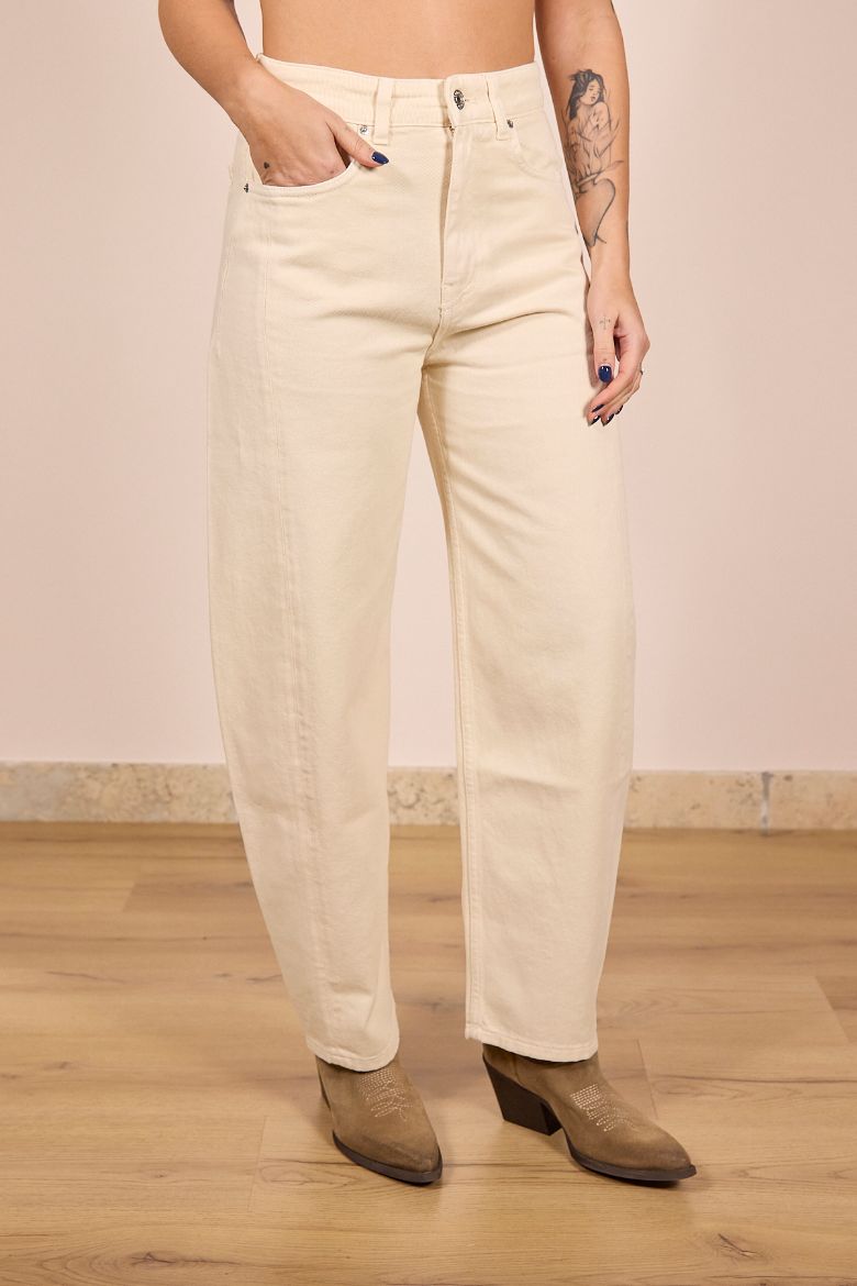 Immagine di JEANS CHIARA