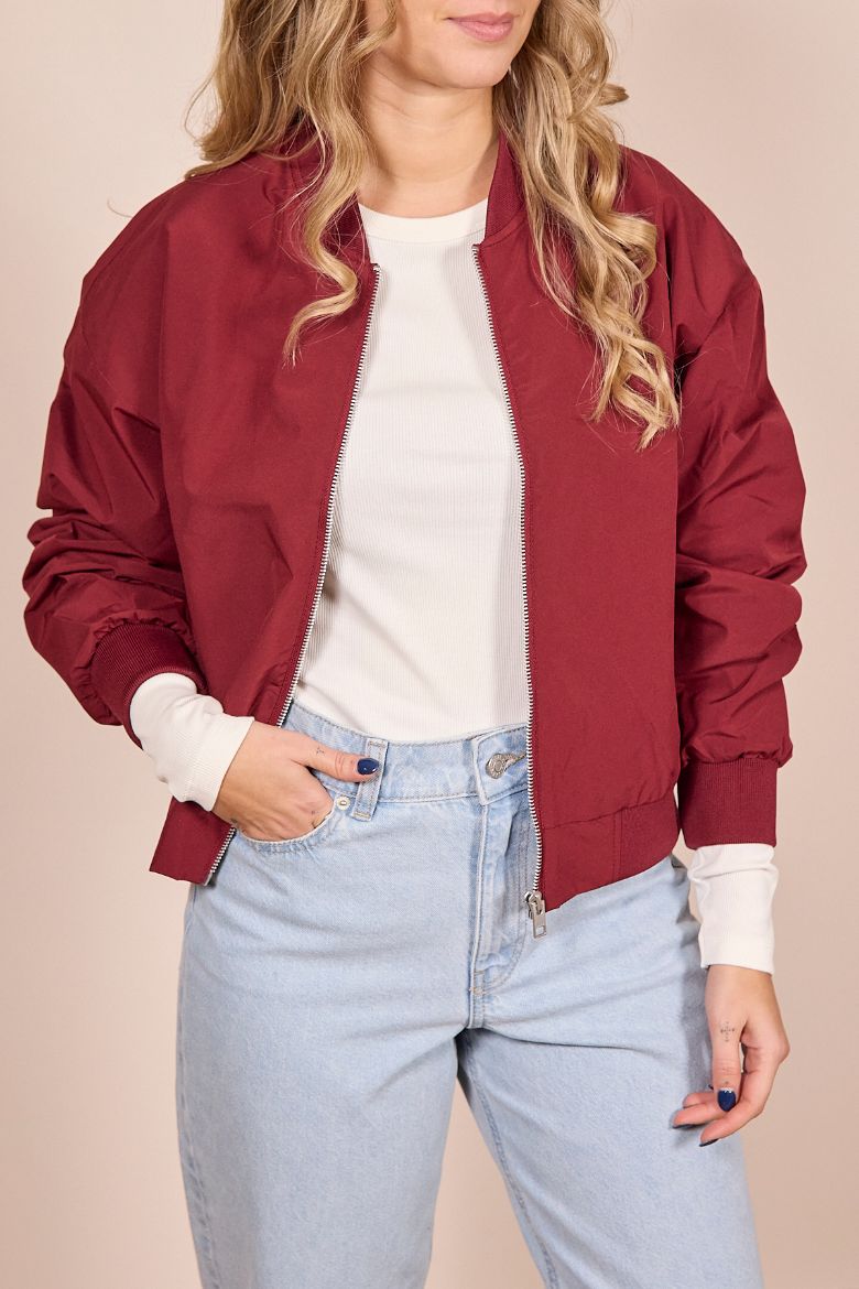 Immagine di BOMBER ELLA - Disponibile in ROSSO, NERO