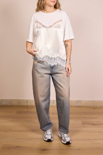 Immagine di T-SHIRT RASO E PIZZO