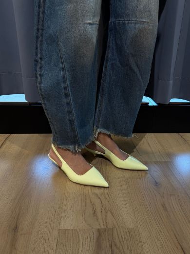 Immagine di SLINGBACK TACCO KITTEN - Disponibile in GIALLO, AZZURRO