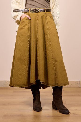 Immagine di GONNA AMPIA - Disponibile in OLIO, BURRO